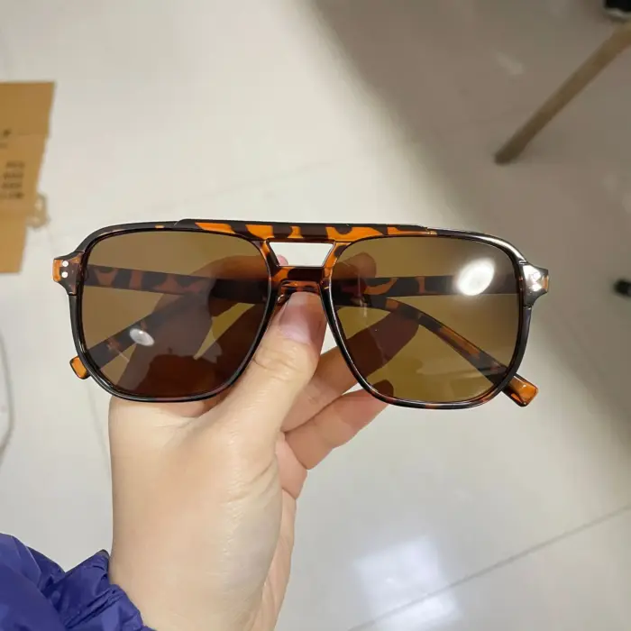 Unisex Square Sunglasses - Image 6