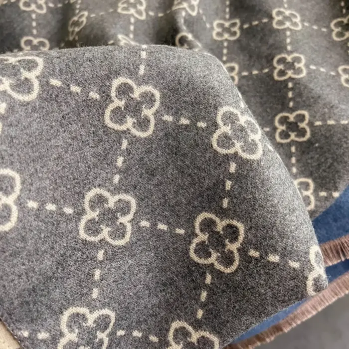 Luxury Winter Cashmere Scarf For Women - Image 6