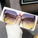 New Casual Trimmed Sunglasses For Women - Image 3