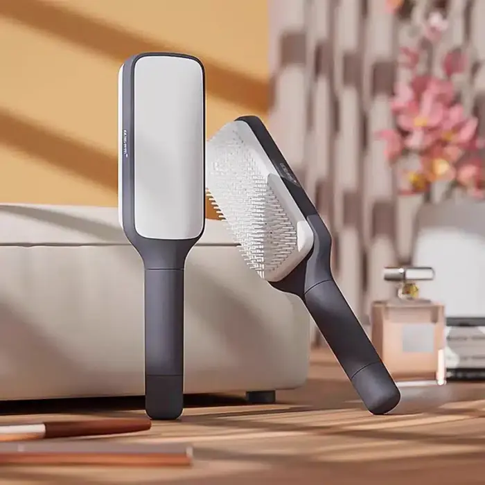 Self Cleaning Hairbrush - Image 5