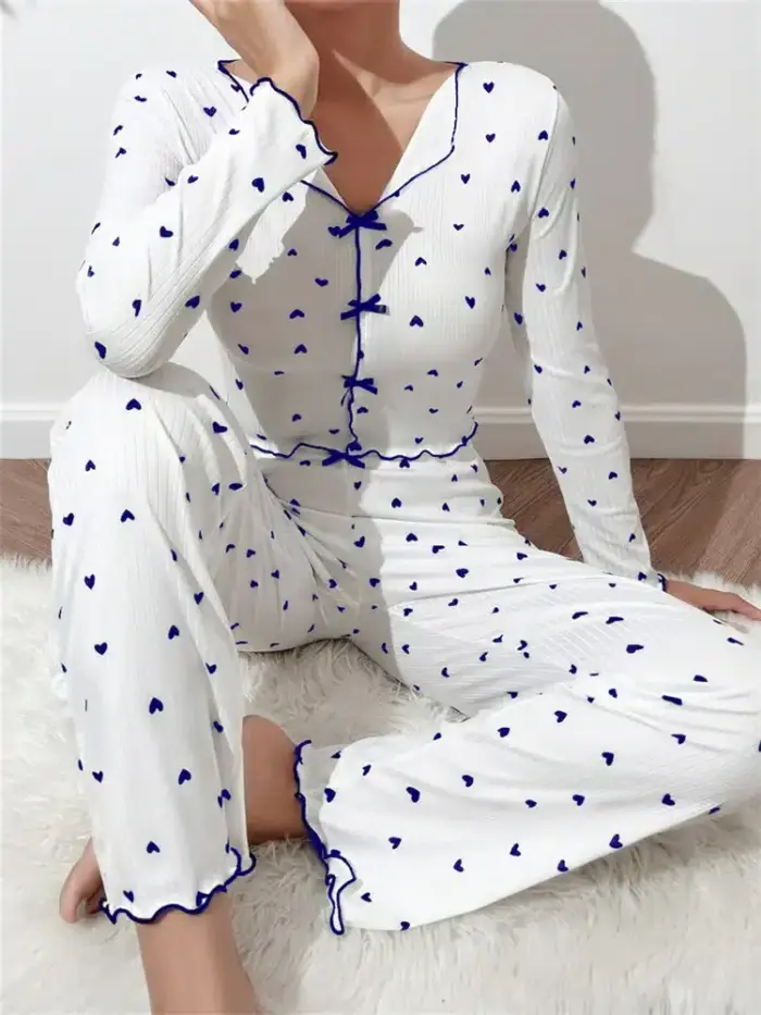 Heart Printed Pyjamas Set For Women - Image 4