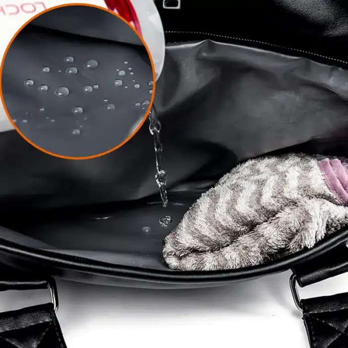 Large Sports Bag With Shoes Pocket - Image 4