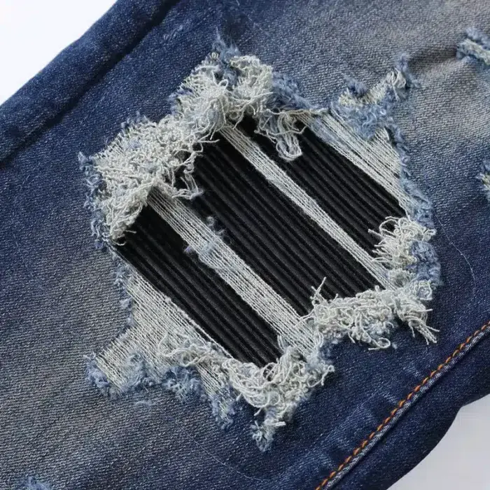 Retro Skinny Fit Ripped Jeans For Men - Image 5
