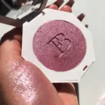 Shimmering Highlighter - Image 3