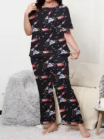 Slightly Loose Plus size Pyjamas Set For Women