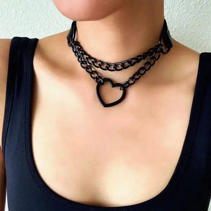 Metal Heart Choker Necklace - Image 2