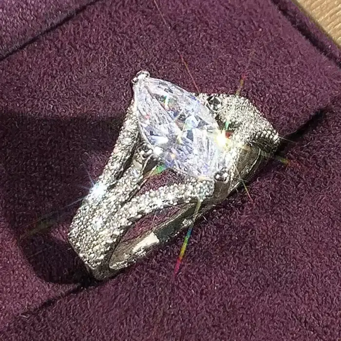 Bright Zirconia Ring For Women - Image 4