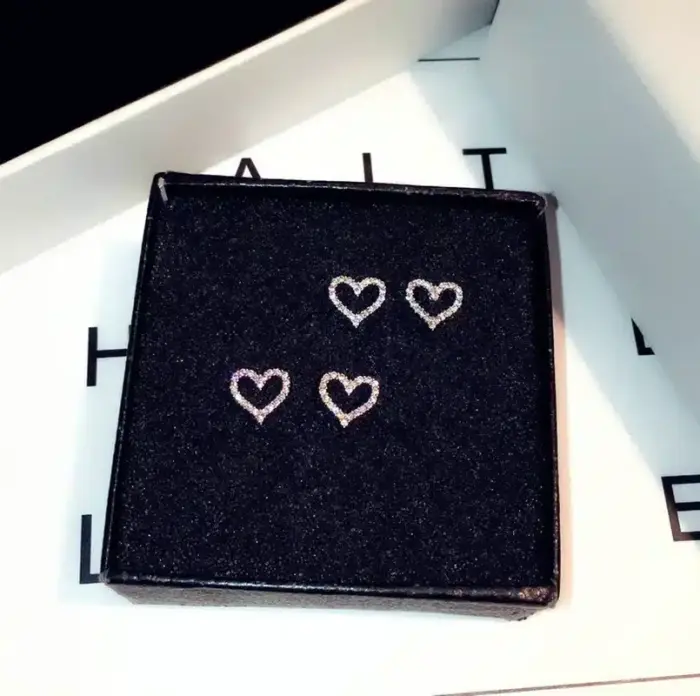 Korean Shining Heart Stud Earrings For Women - Image 2