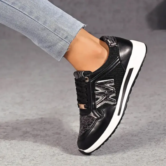 Comfortable Outdoor Sneakers For Women - Image 4