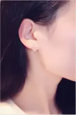 Korean Shining Heart Stud Earrings For Women - Image 4