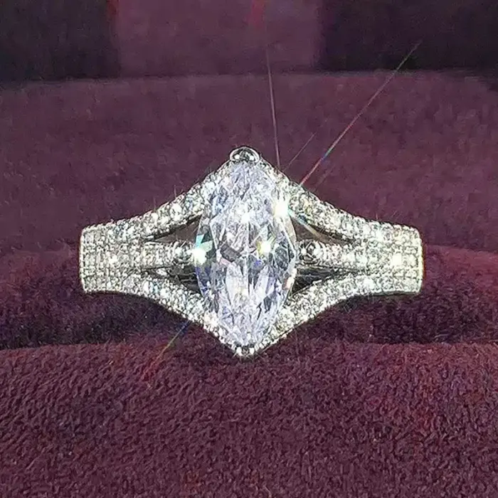 Bright Zirconia Ring For Women - Image 2