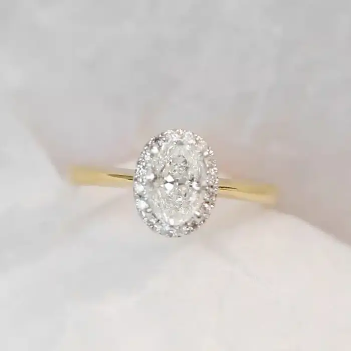 Luxury Engagement Ring For Women - Image 4