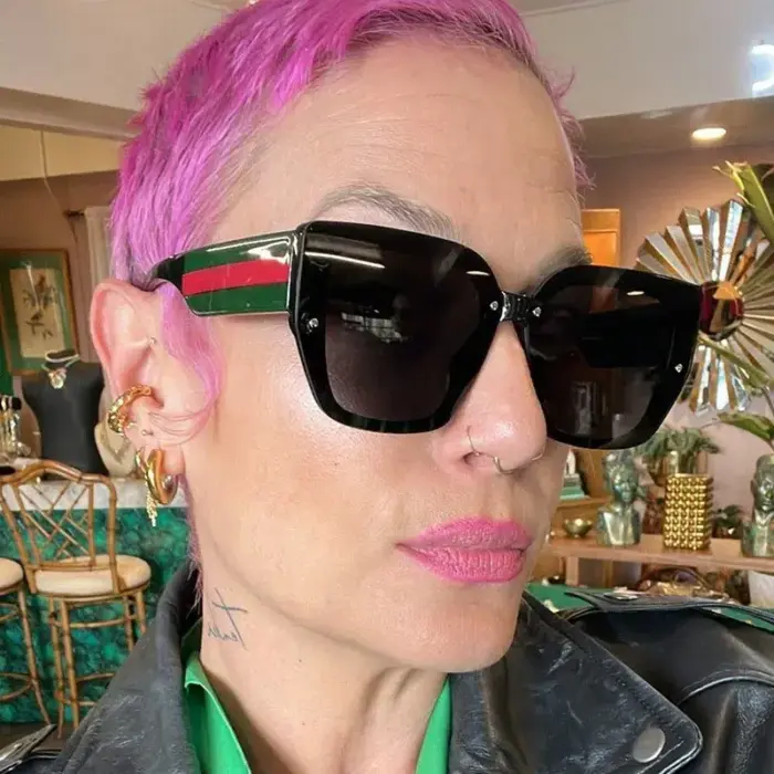 Women's Luxury Oversized Sunglasses - Image 2