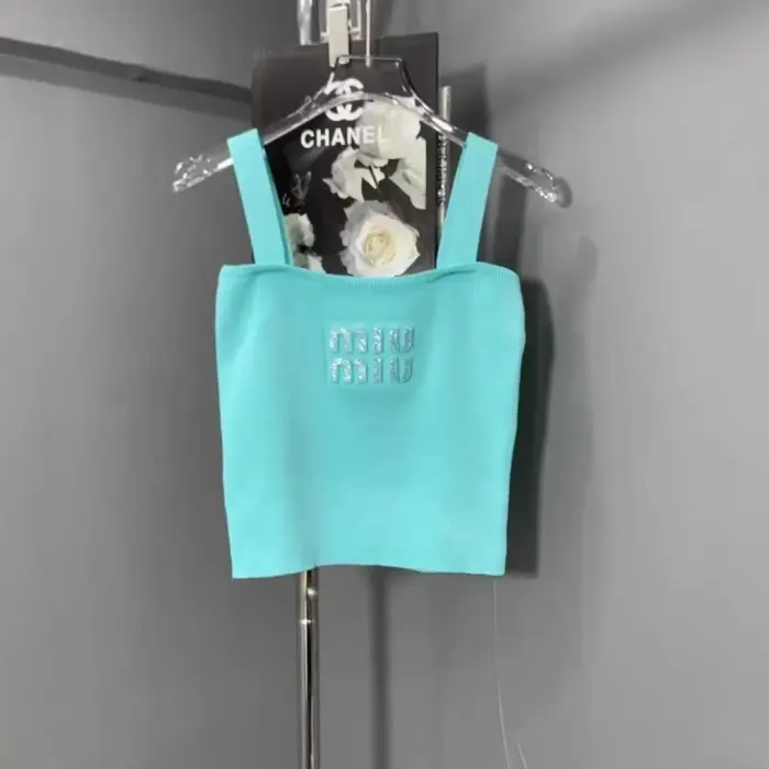 Luxury Crop Tops For Women - Image 2
