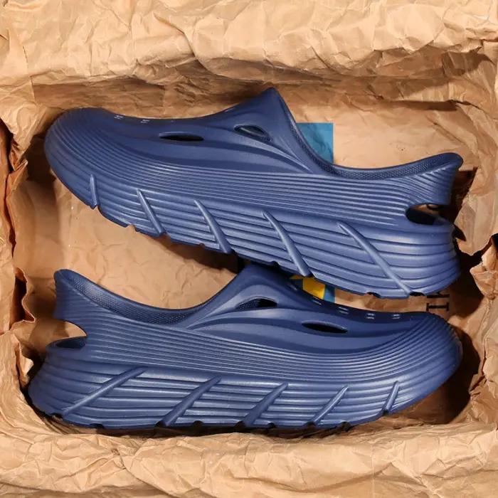 Beach Rubber Clogs For Men - Image 1