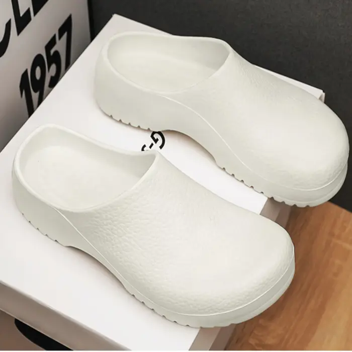 Comfortable Waterproof Clogs For Men - Image 4