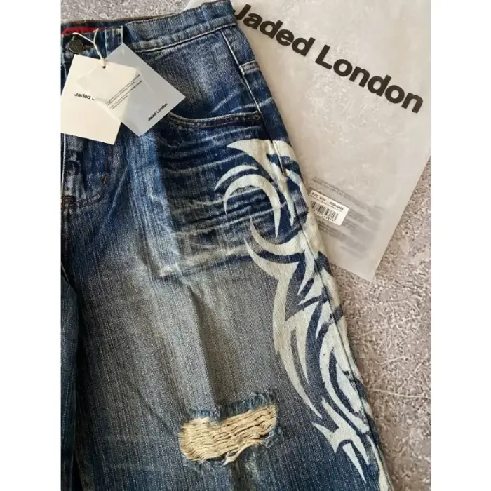 Casual Ripped Denim Shorts For Men - Image 4