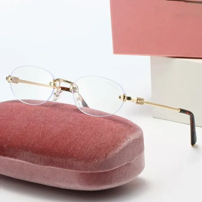 Retro Cat-Eye Polarized Sunglasses For Women - Image 4