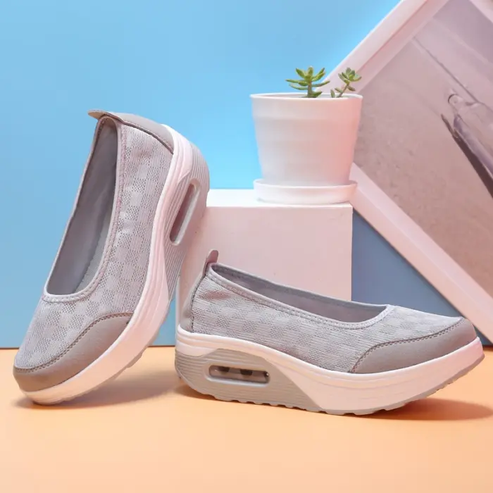 Breathable Platform Shoes For Women - Image 2