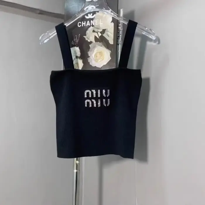 Luxury Crop Tops For Women - Image 4