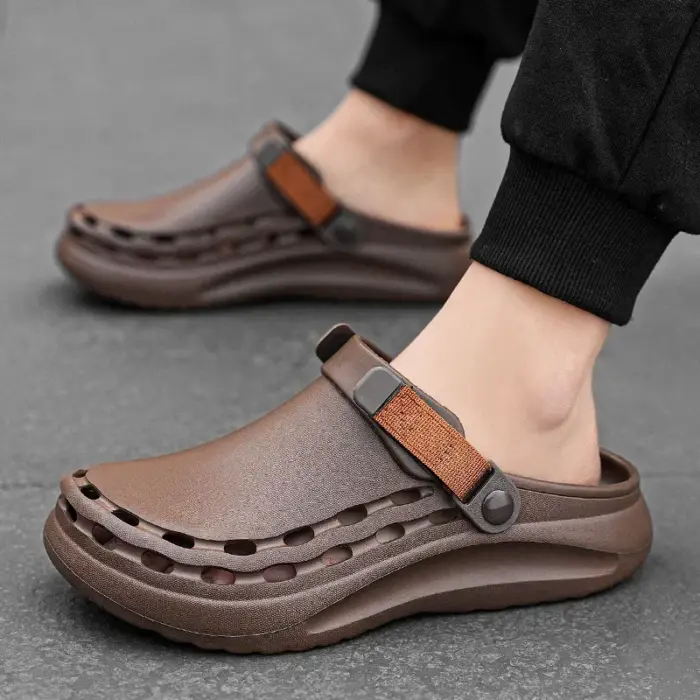 Casual Lightweight Clogs For Men - Image 2