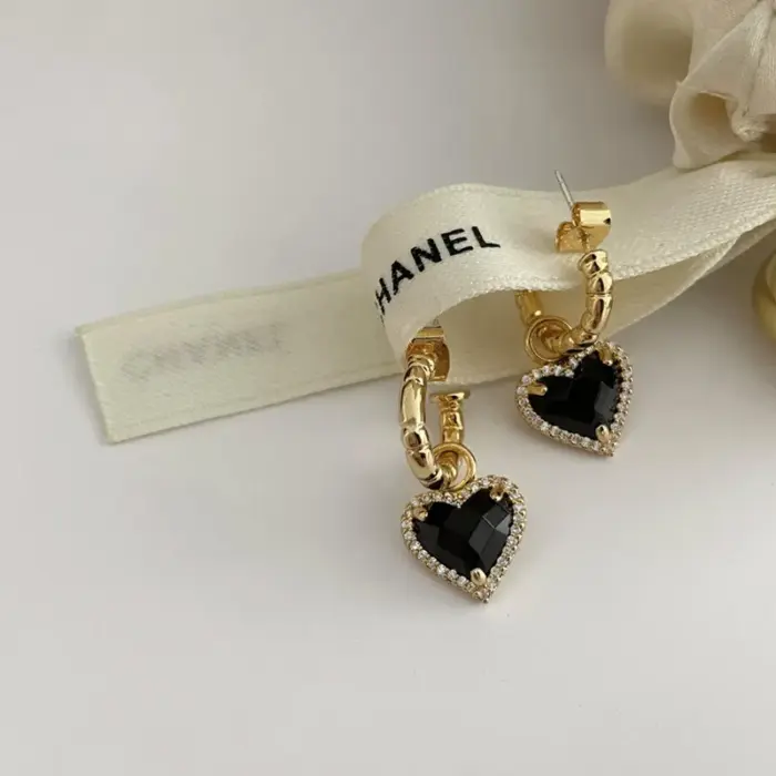 Elegant Heart Earrings For Women - Image 1