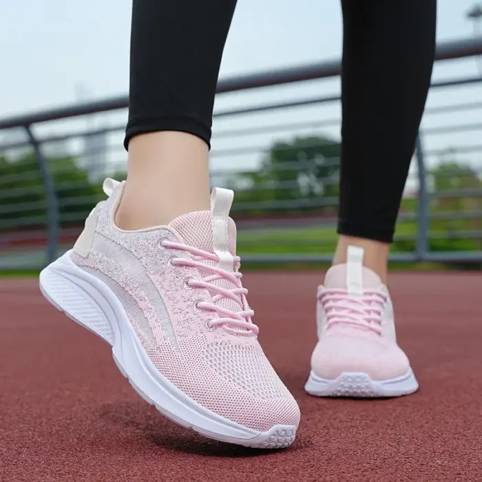 New Lightweight Sneakers For Women - Image 3