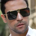 Gradient Square Sunglasses For Men - Image 2