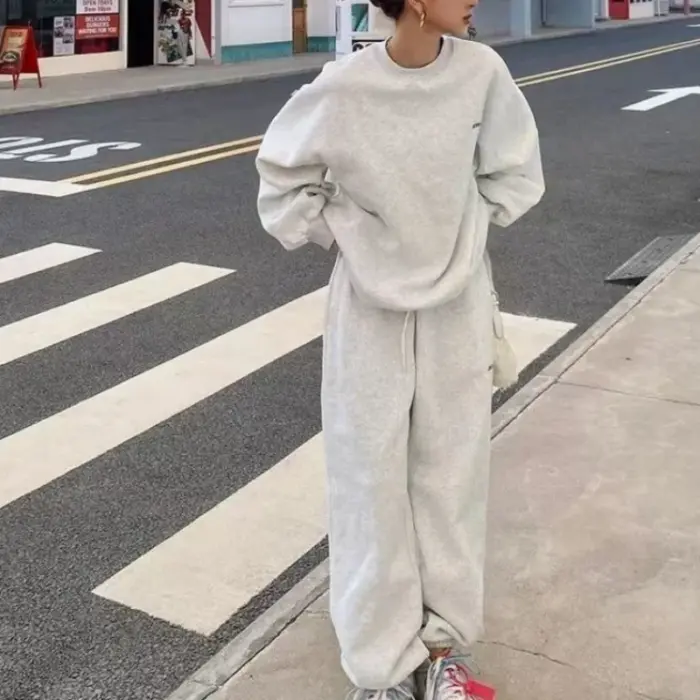 Oversized Casual Tracksuits For Women - Image 4