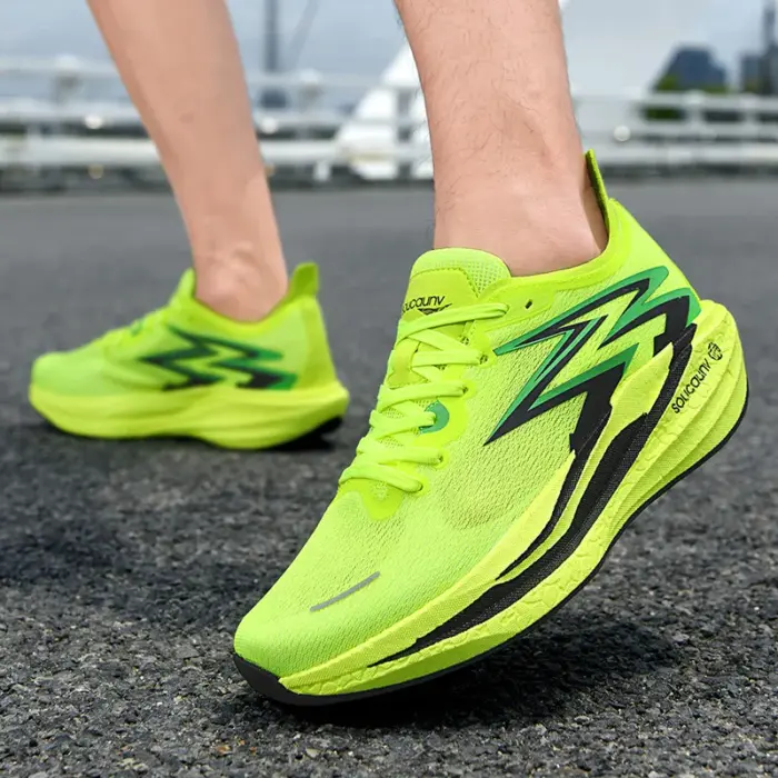 New Athletic Carbon Plate Trainers For Men - Image 3