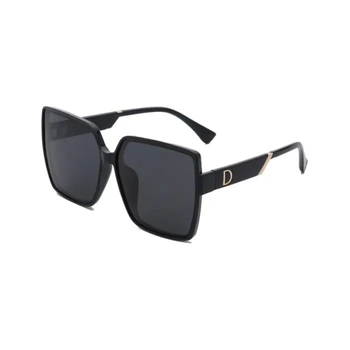 Square UV Resistant Sunglasses For Women - Image 2