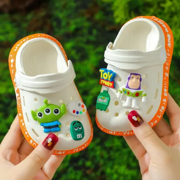 Breathable Cartoon Clogs For Boys - Image 4