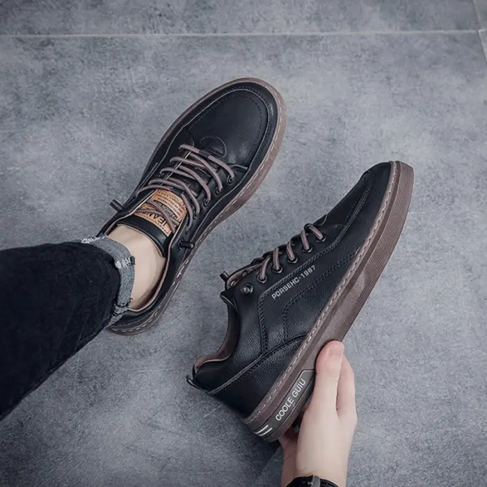 New Thick Sole Sneakers For Men - Image 4