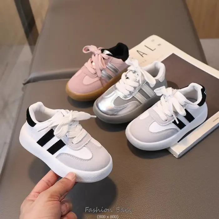 Hot Soft Sole Sneakers For Boys - Image 3