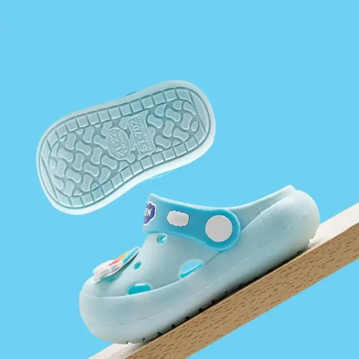 New Anti-Slip Clogs For Girls - Image 5
