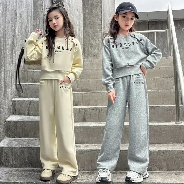 Casual Loose Tracksuits For Girls - Image 1