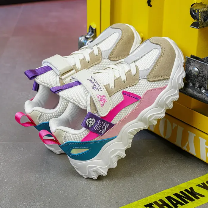 Hot Selling Cushioning Trainers For Girls - Image 1