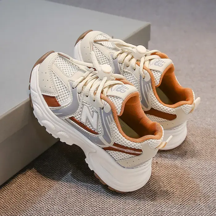 New Lightweight Sports Shoes For Kids - Image 2