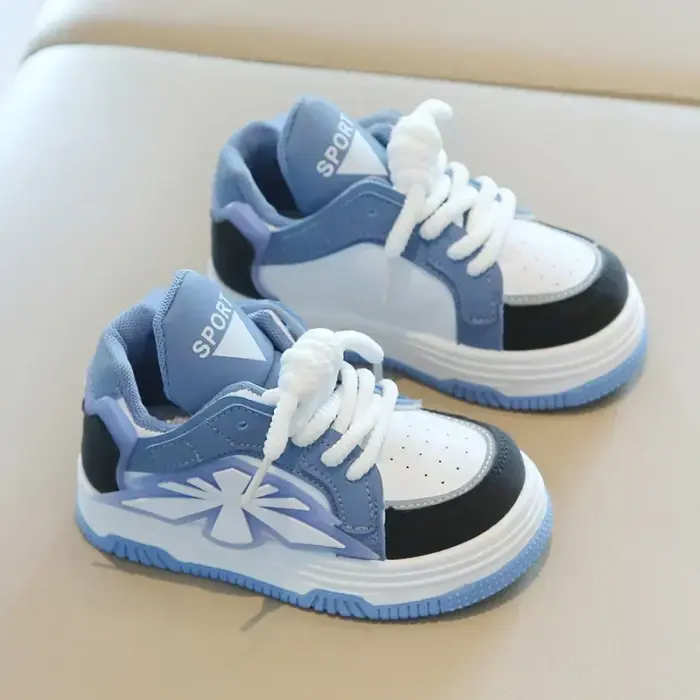 New Casual Sports Shoes For Boys - Image 1