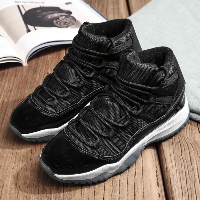 Comfortable Basketball Trainers For Boys - Image 6