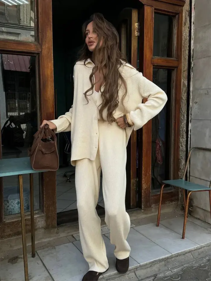Warm And Soft Knitted Set For Women - Image 2